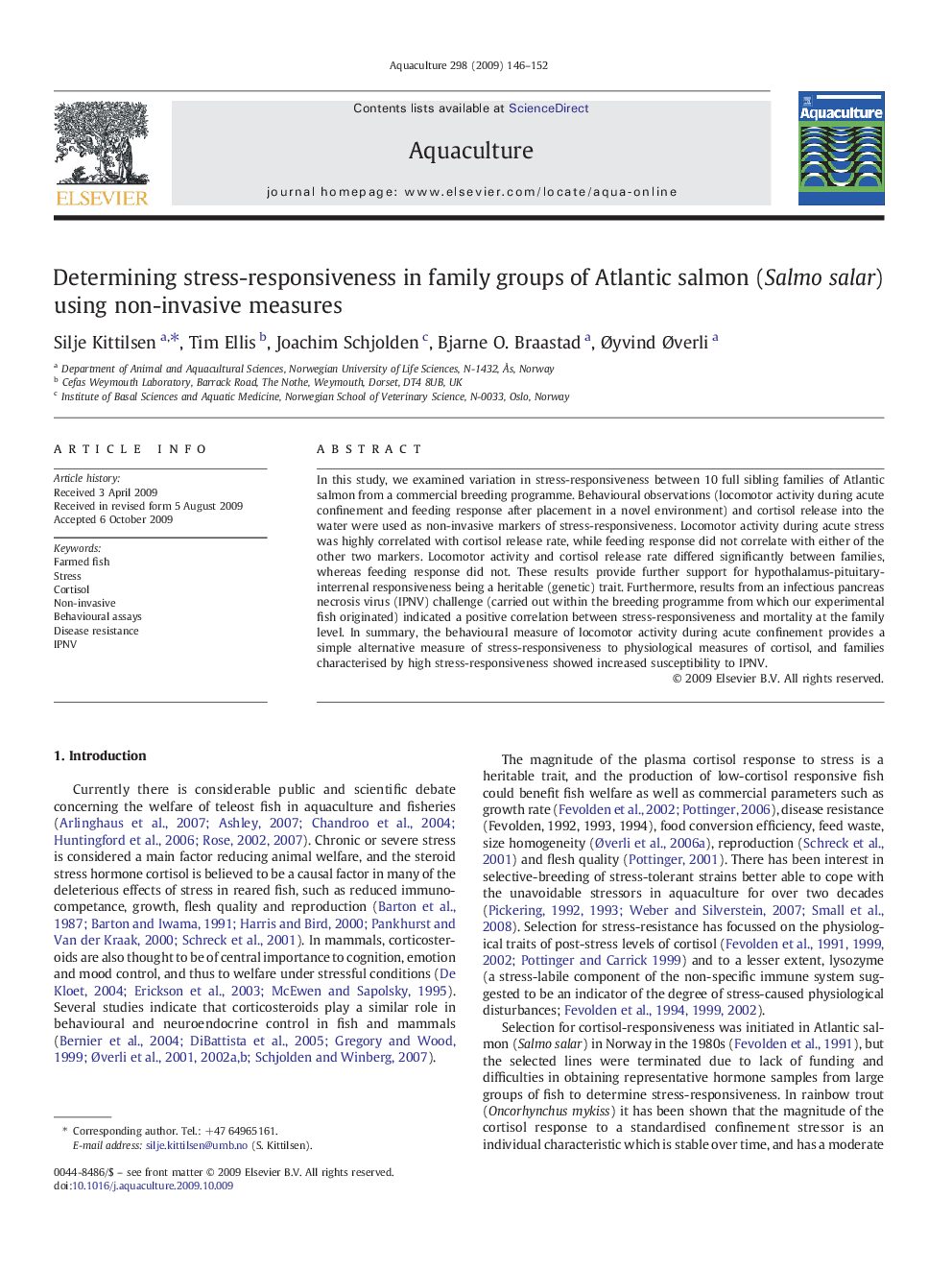 Determining stress-responsiveness in family groups of Atlantic salmon (Salmo salar) using non-invasive measures