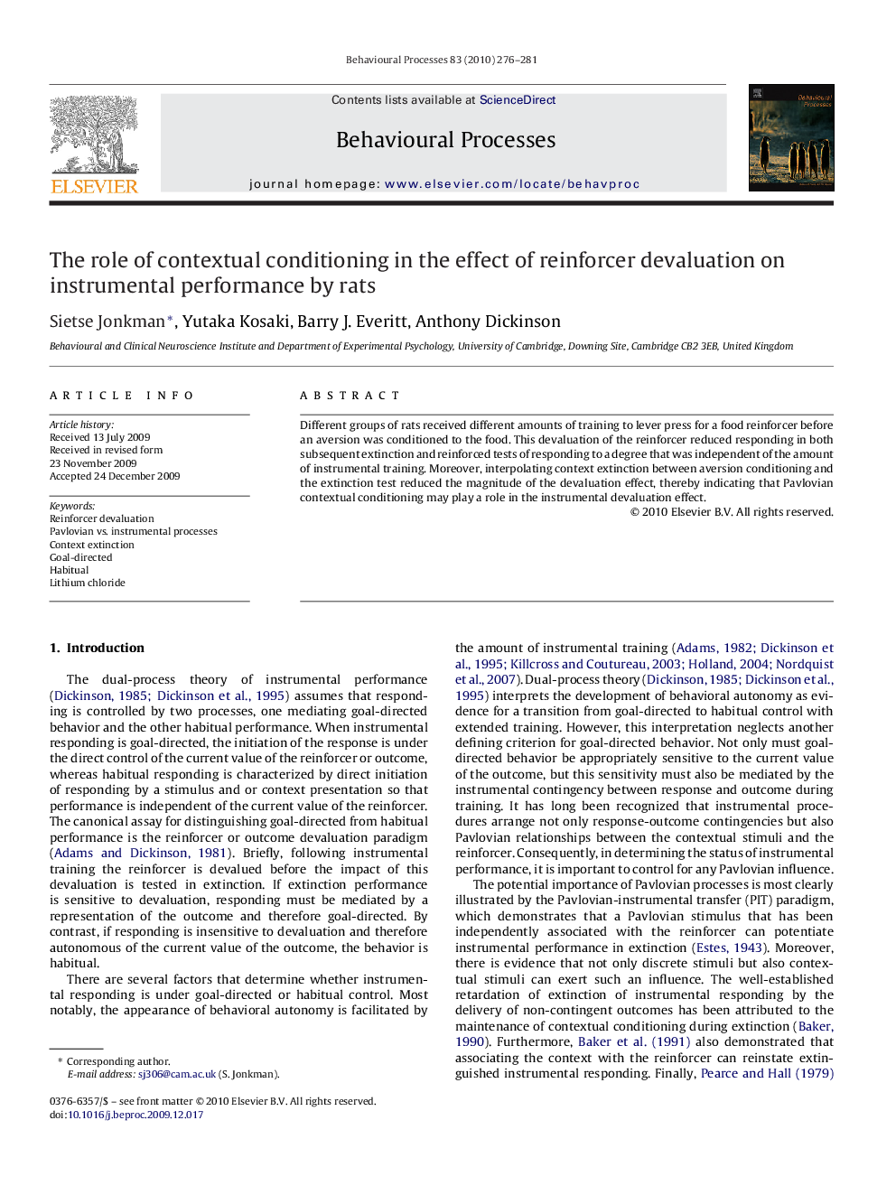 The role of contextual conditioning in the effect of reinforcer devaluation on instrumental performance by rats