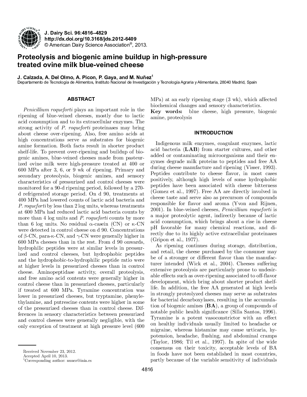 Proteolysis and biogenic amine buildup in high-pressure treated ovine milk blue-veined cheese