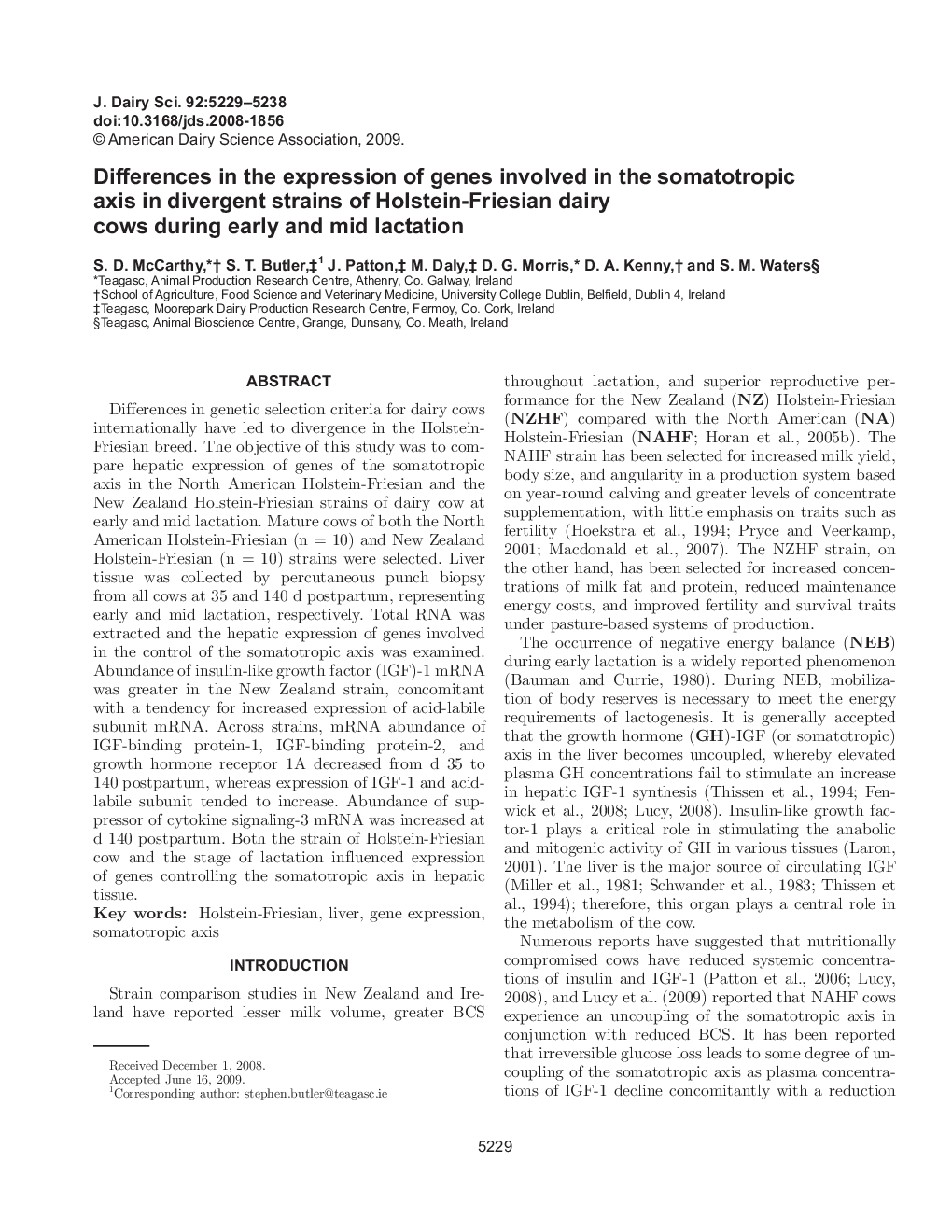 Differences in the expression of genes involved in the somatotropic axis in divergent strains of Holstein-Friesian dairy cows during early and mid lactation