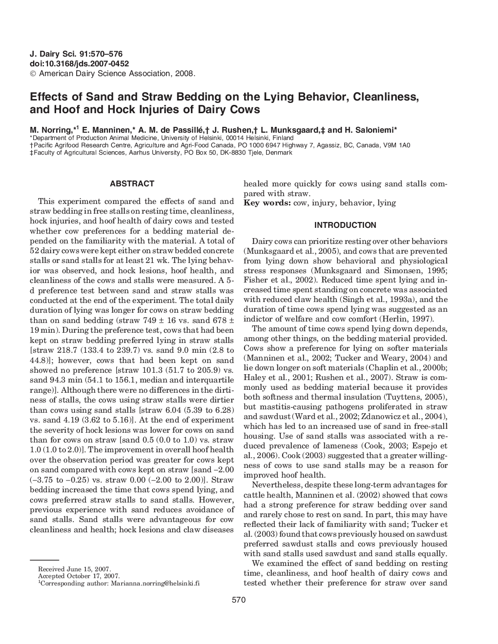 Effects of Sand and Straw Bedding on the Lying Behavior, Cleanliness, and Hoof and Hock Injuries of Dairy Cows