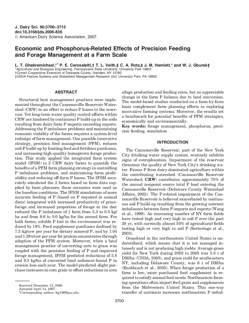 Economic and Phosphorus-Related Effects of Precision Feeding and Forage Management at a Farm Scale