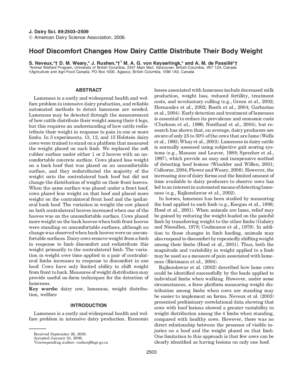 Hoof Discomfort Changes How Dairy Cattle Distribute Their Body Weight