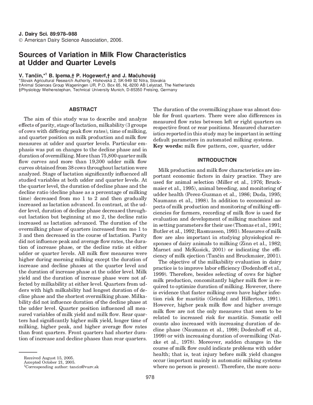 Sources of Variation in Milk Flow Characteristics at Udder and Quarter Levels