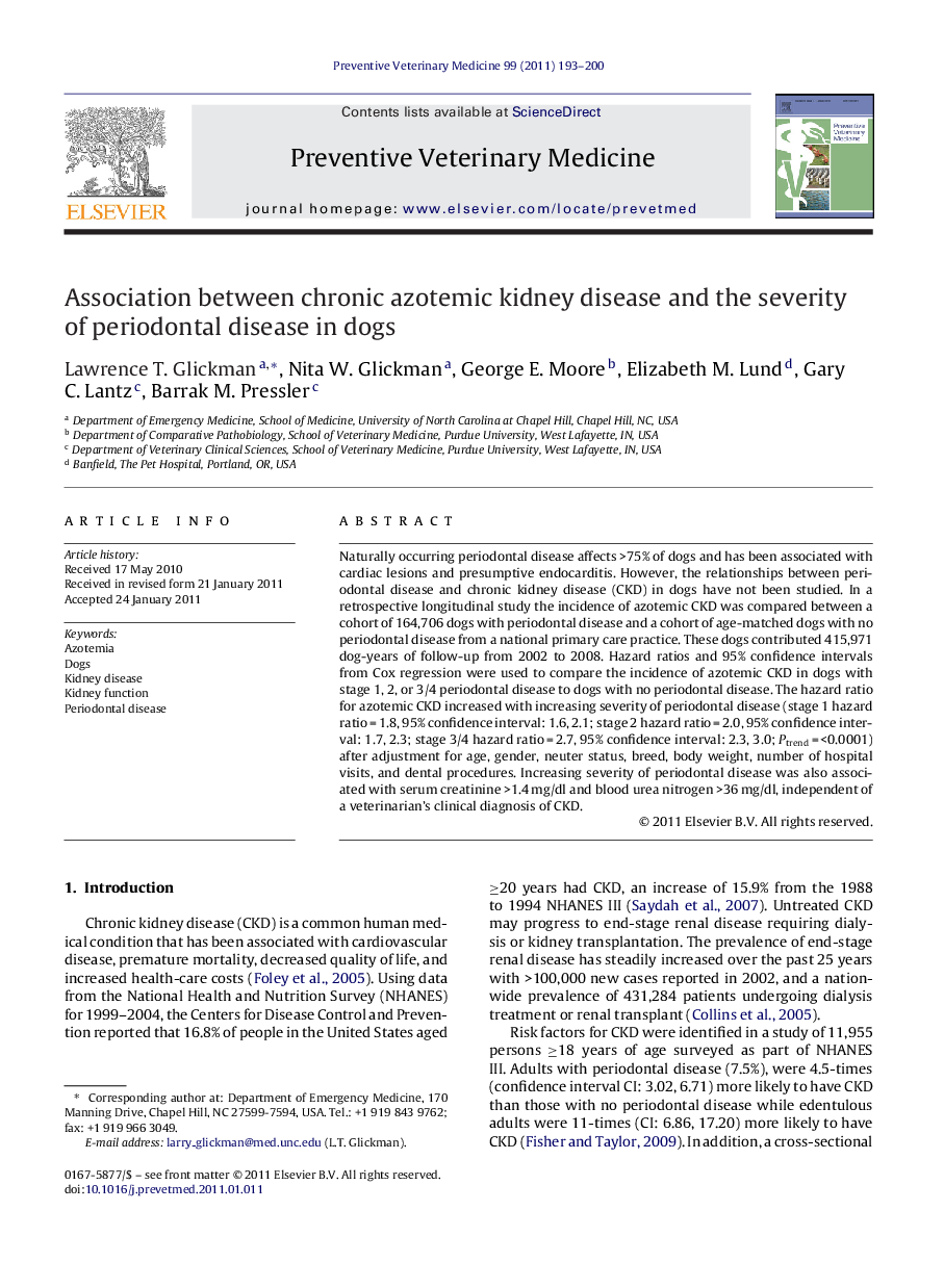 Association between chronic azotemic kidney disease and the severity of periodontal disease in dogs