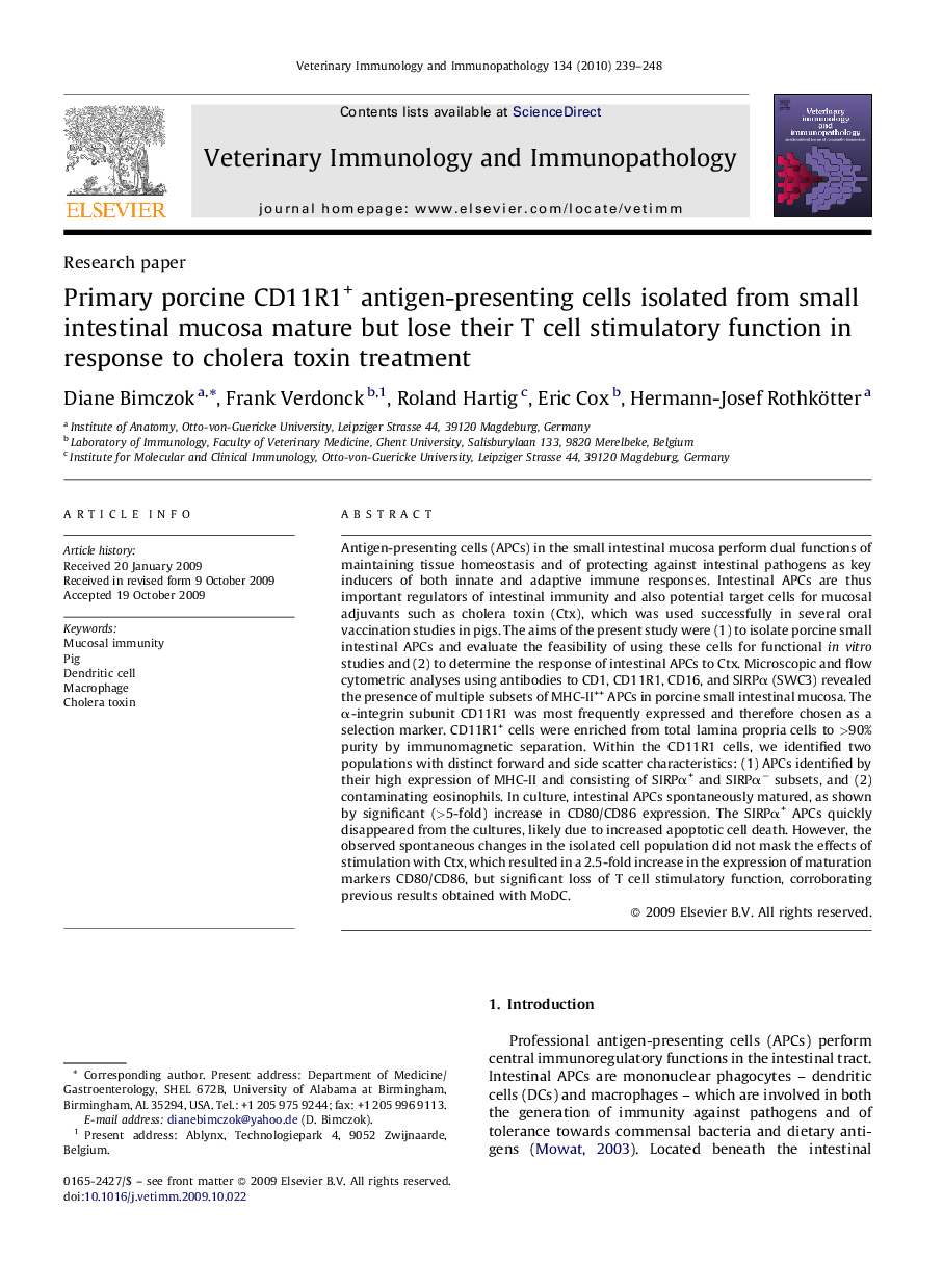 Primary porcine CD11R1+ antigen-presenting cells isolated from small intestinal mucosa mature but lose their T cell stimulatory function in response to cholera toxin treatment