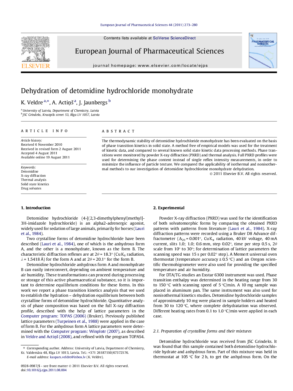Dehydration of detomidine hydrochloride monohydrate