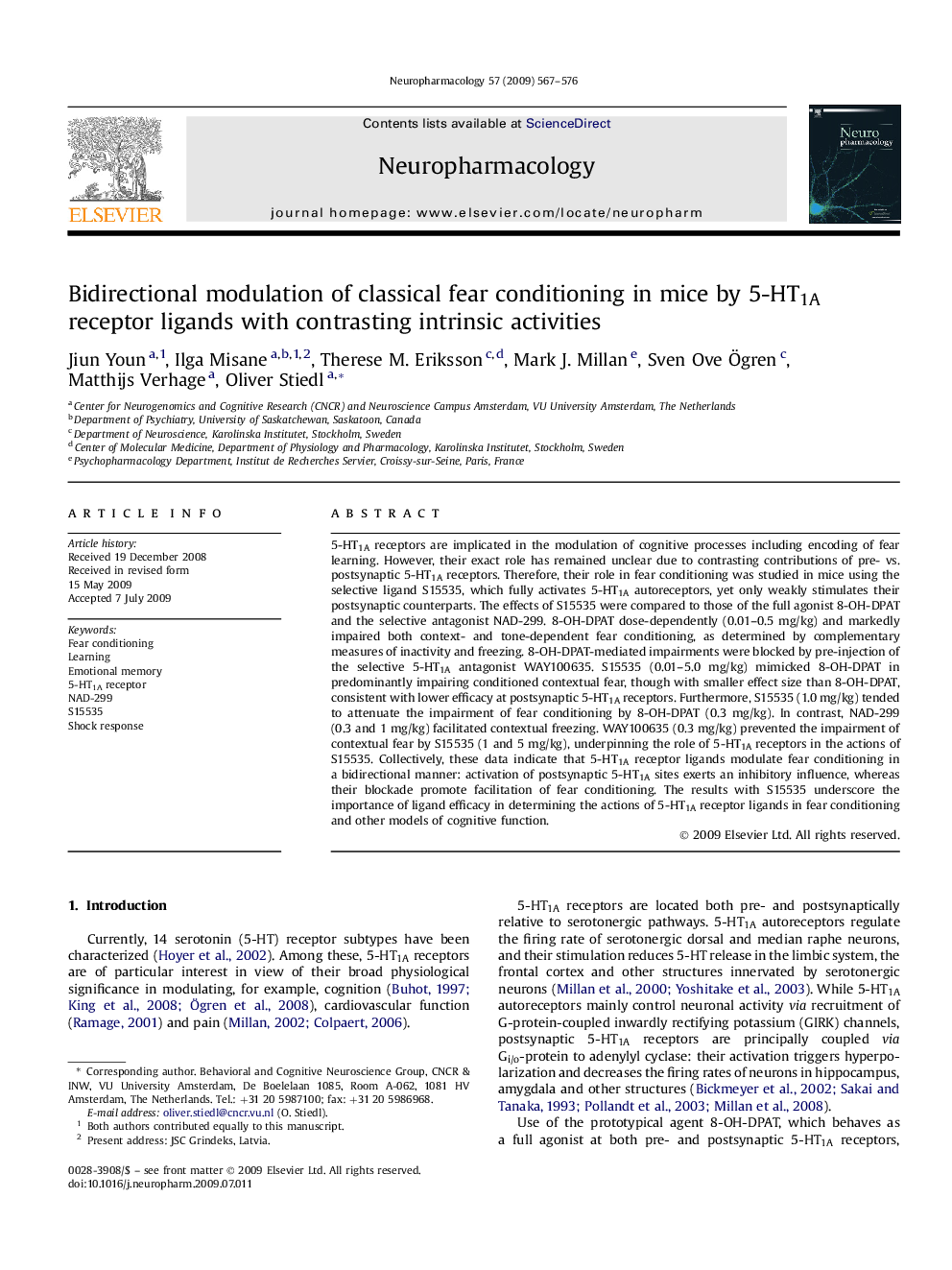 Bidirectional modulation of classical fear conditioning in mice by 5-HT1A receptor ligands with contrasting intrinsic activities