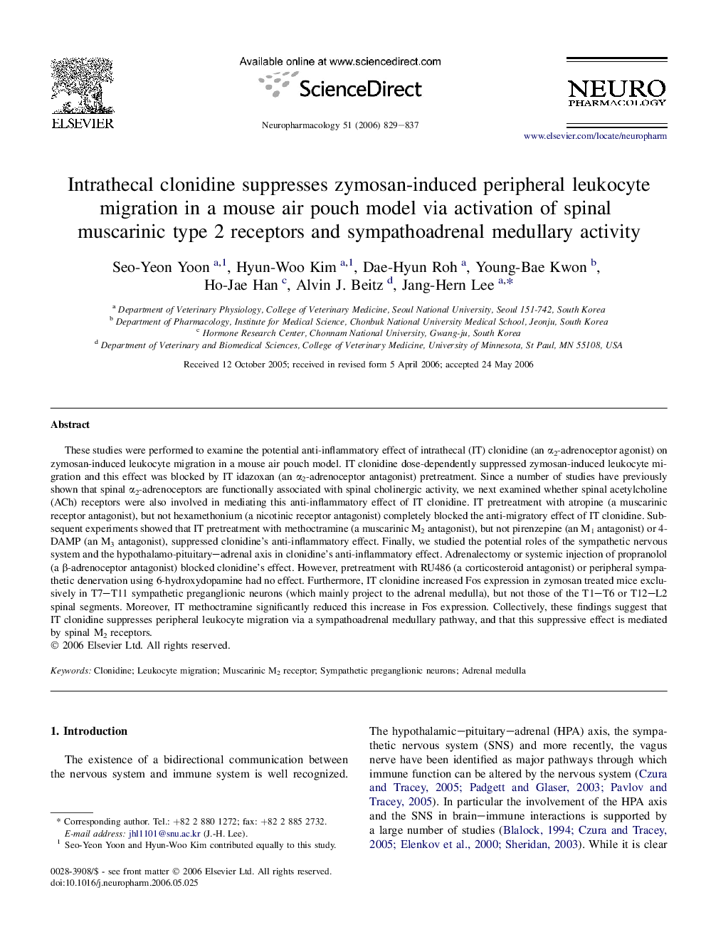 Intrathecal clonidine suppresses zymosan-induced peripheral leukocyte migration in a mouse air pouch model via activation of spinal muscarinic type 2 receptors and sympathoadrenal medullary activity