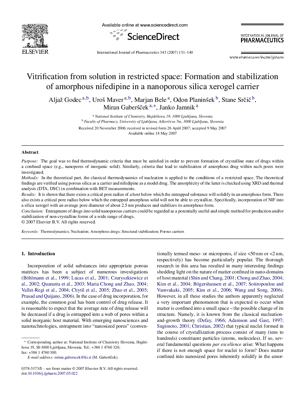 Vitrification from solution in restricted space: Formation and stabilization of amorphous nifedipine in a nanoporous silica xerogel carrier