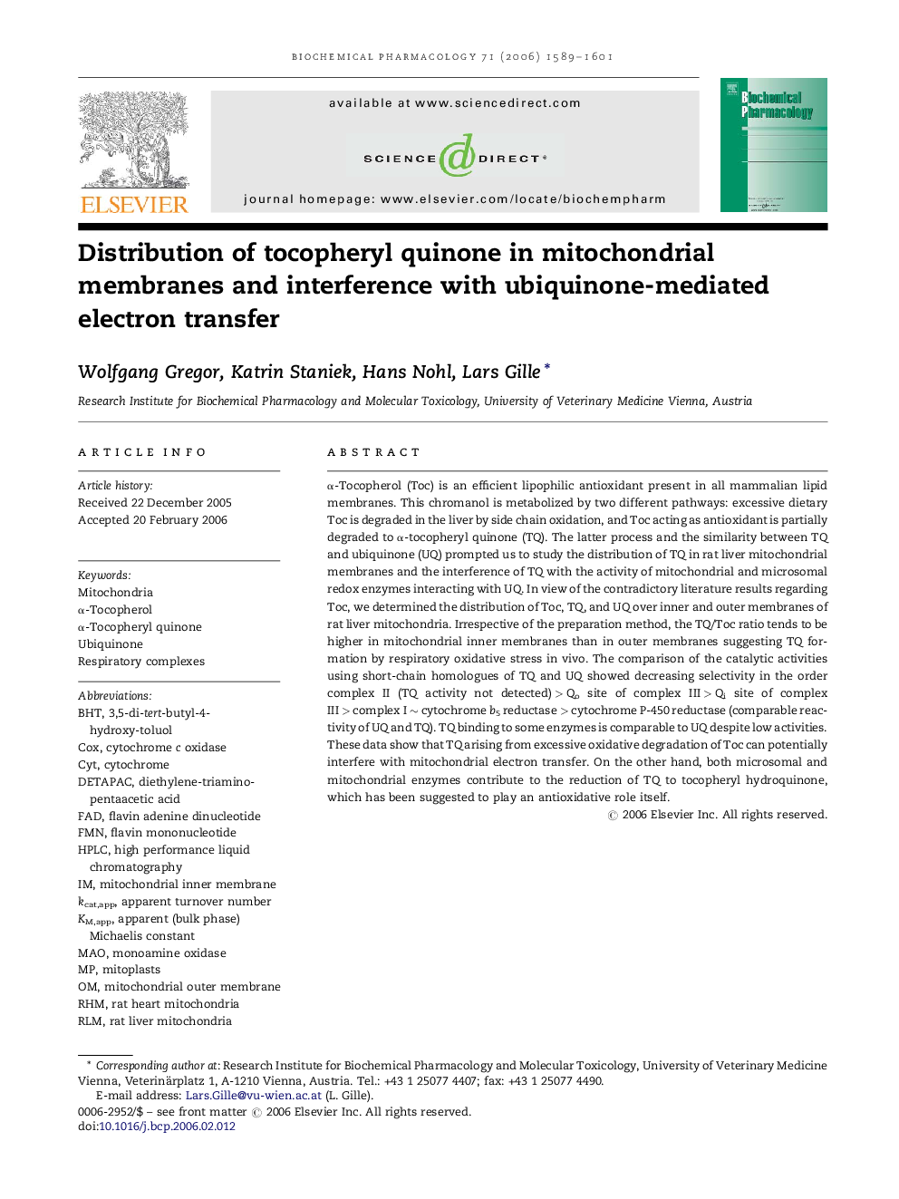 Distribution of tocopheryl quinone in mitochondrial membranes and interference with ubiquinone-mediated electron transfer