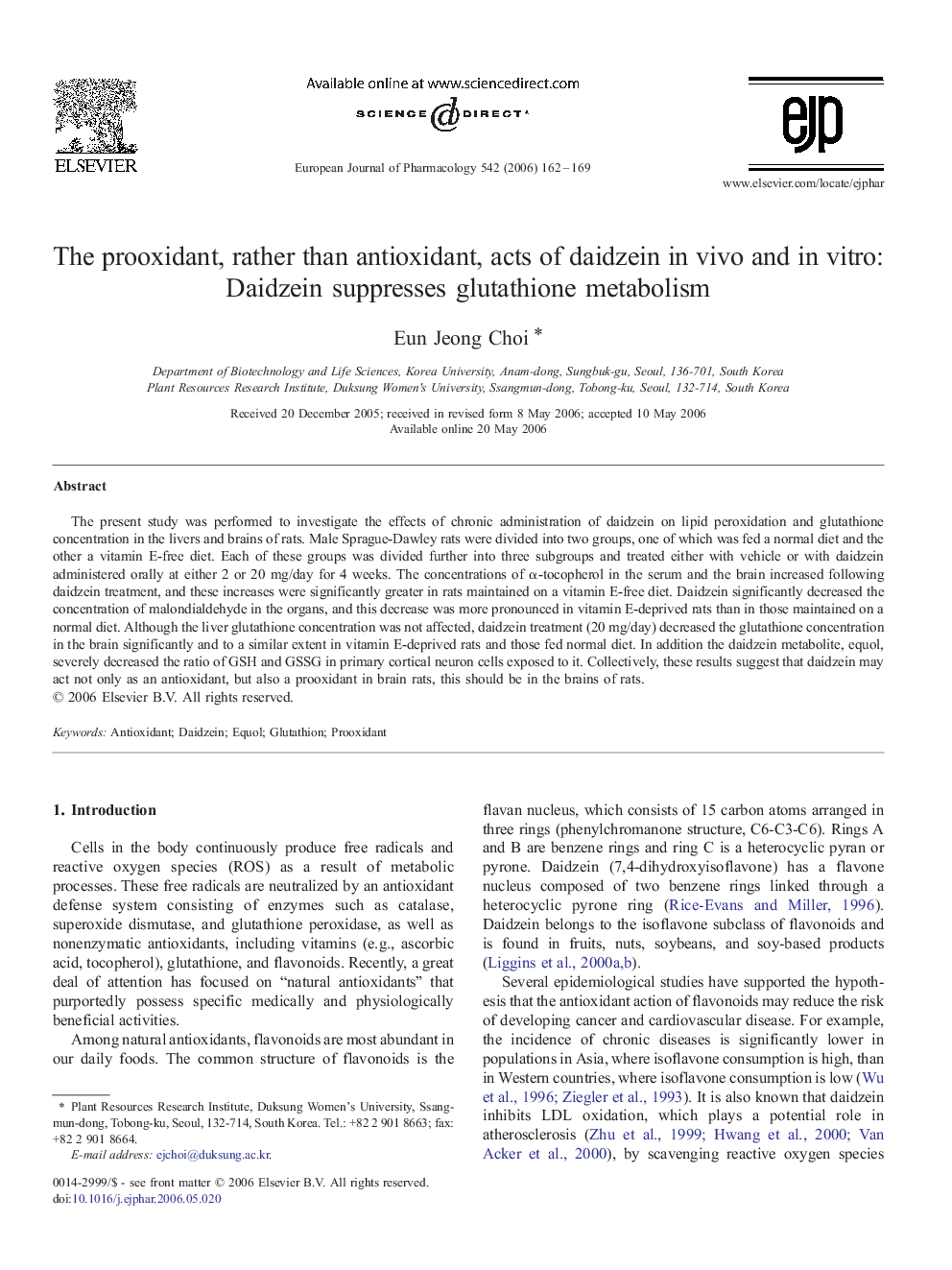 The prooxidant, rather than antioxidant, acts of daidzein in vivo and in vitro: Daidzein suppresses glutathione metabolism