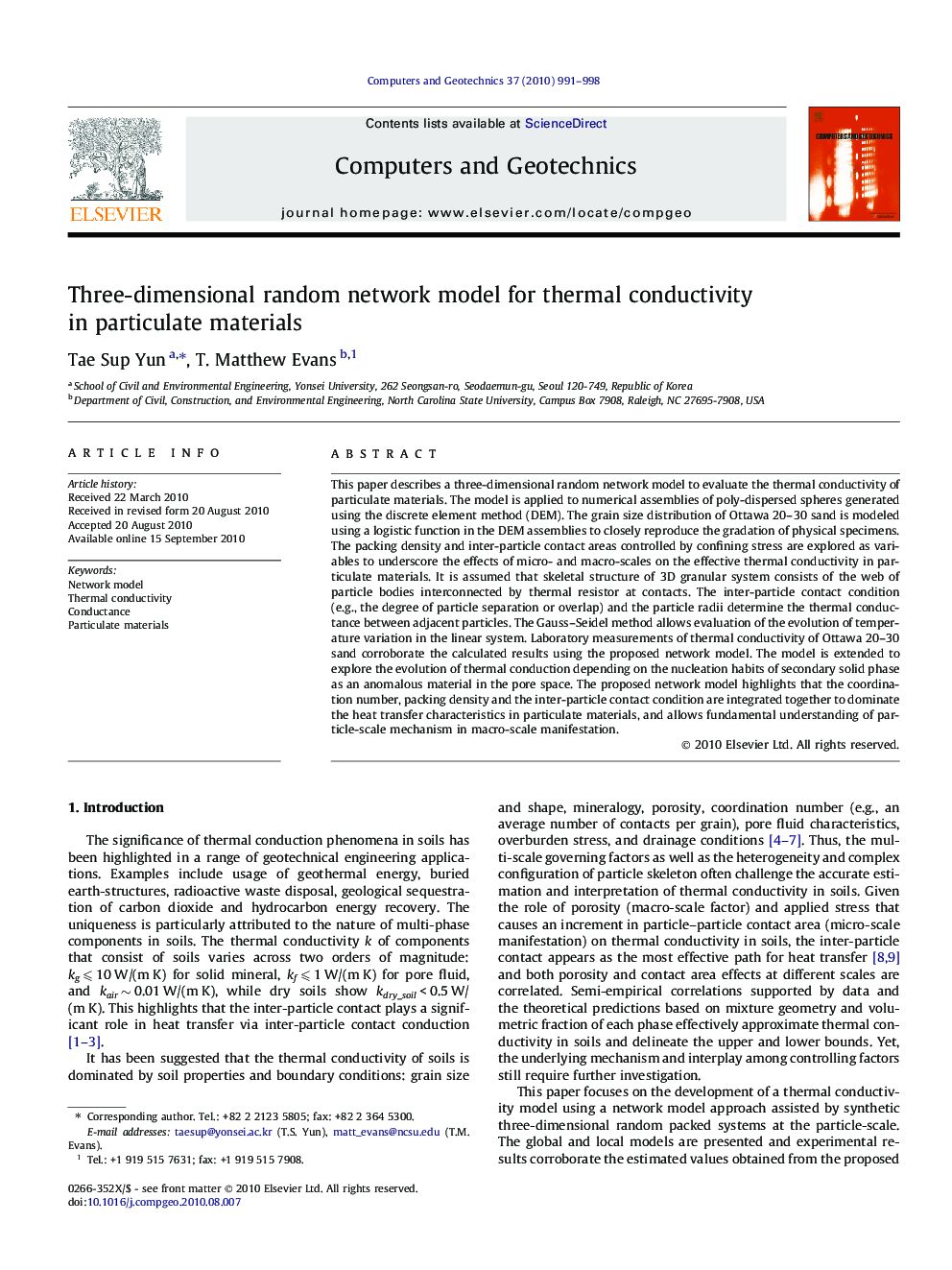 Three-dimensional random network model for thermal conductivity in particulate materials