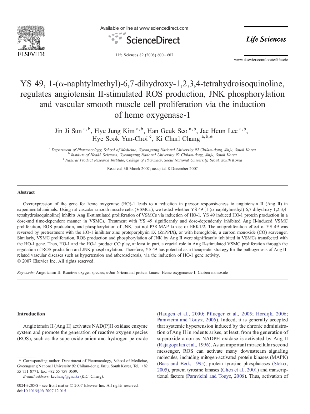 YS 49, 1-(α-naphtylmethyl)-6,7-dihydroxy-1,2,3,4-tetrahydroisoquinoline, regulates angiotensin II-stimulated ROS production, JNK phosphorylation and vascular smooth muscle cell proliferation via the induction of heme oxygenase-1