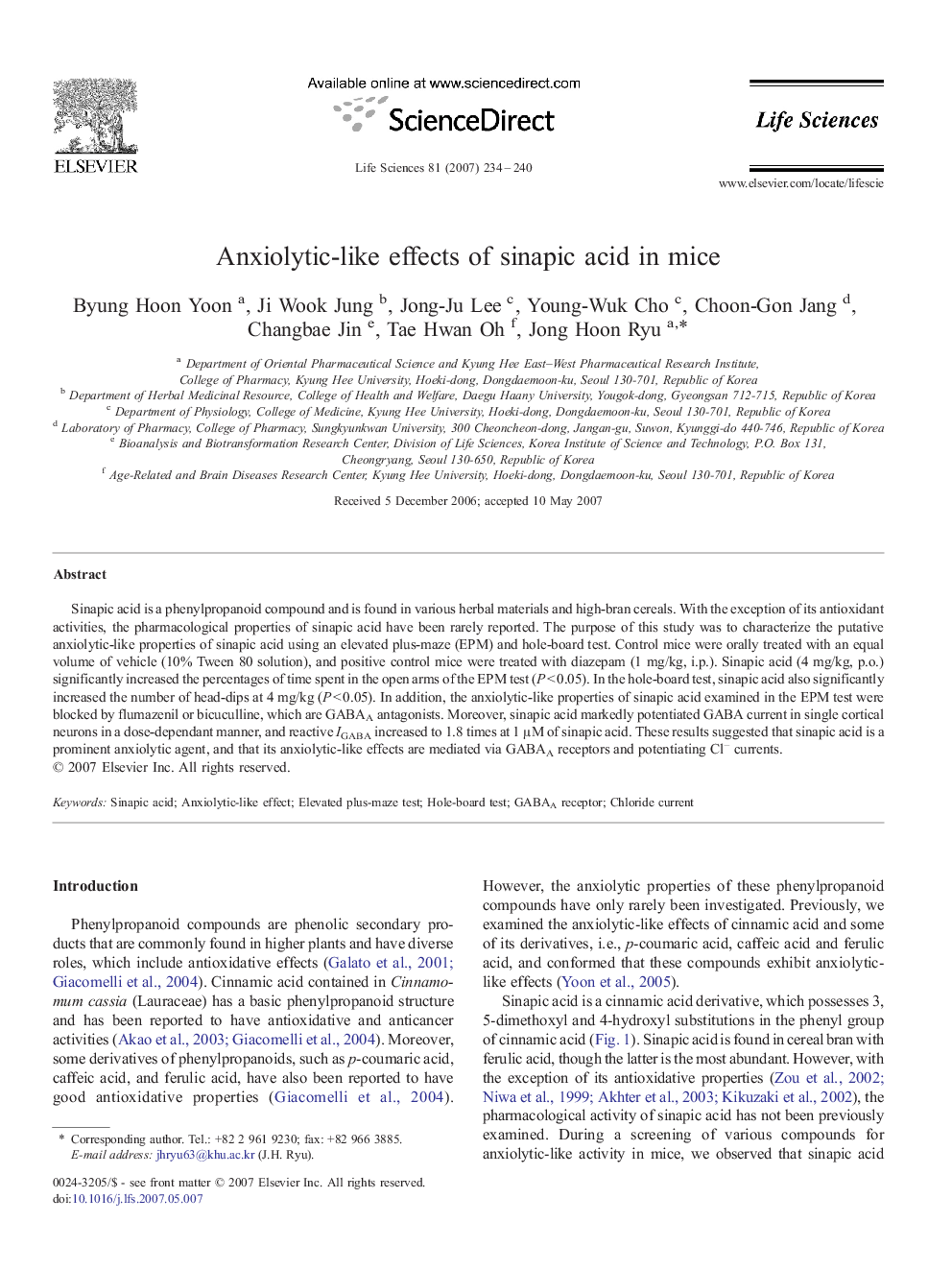 Anxiolytic-like effects of sinapic acid in mice