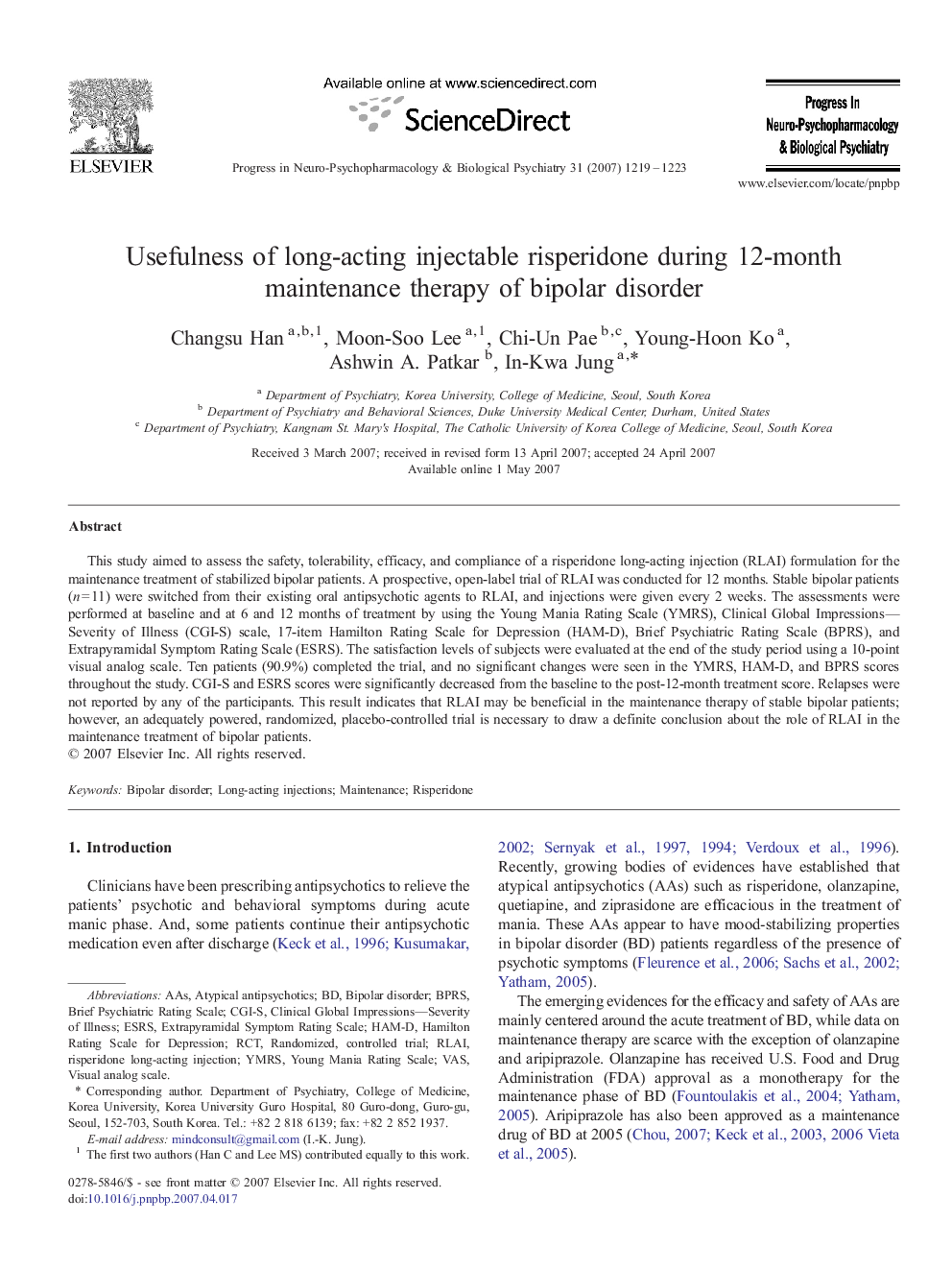 Usefulness of long-acting injectable risperidone during 12-month maintenance therapy of bipolar disorder