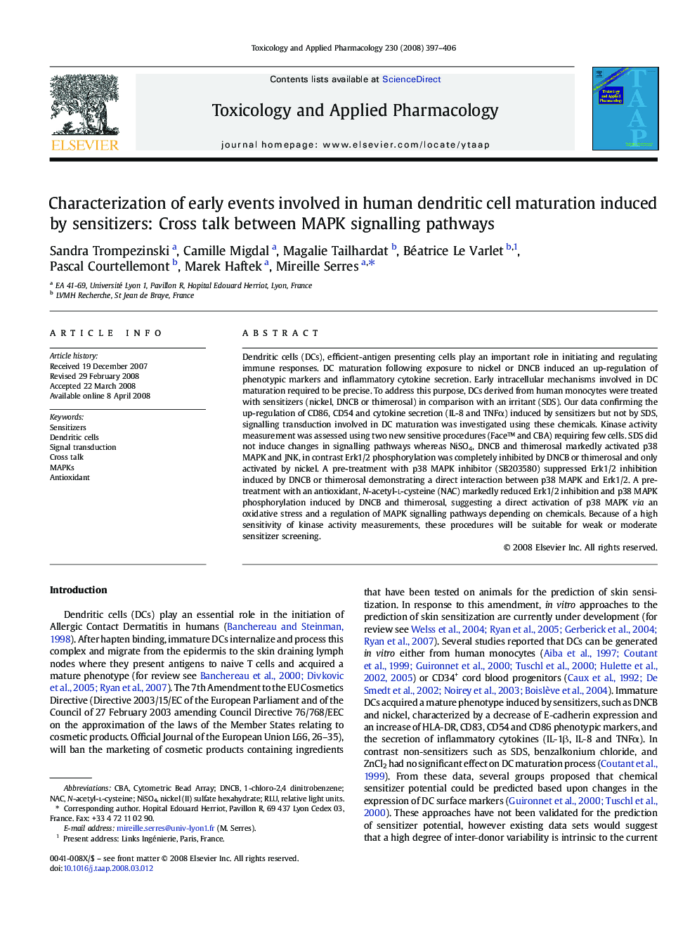 Characterization of early events involved in human dendritic cell maturation induced by sensitizers: Cross talk between MAPK signalling pathways