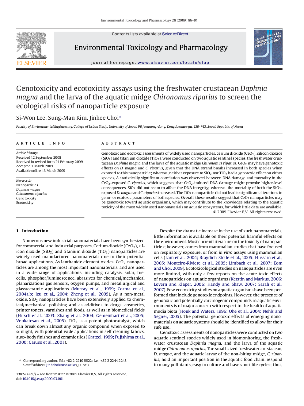 Genotoxicity and ecotoxicity assays using the freshwater crustacean Daphnia magna and the larva of the aquatic midge Chironomus riparius to screen the ecological risks of nanoparticle exposure