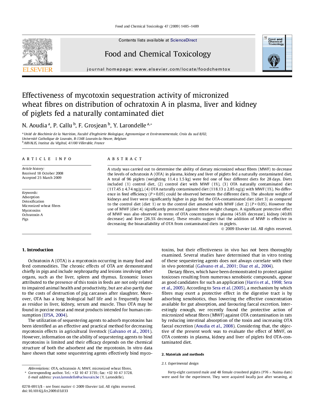 Effectiveness of mycotoxin sequestration activity of micronized wheat fibres on distribution of ochratoxin A in plasma, liver and kidney of piglets fed a naturally contaminated diet