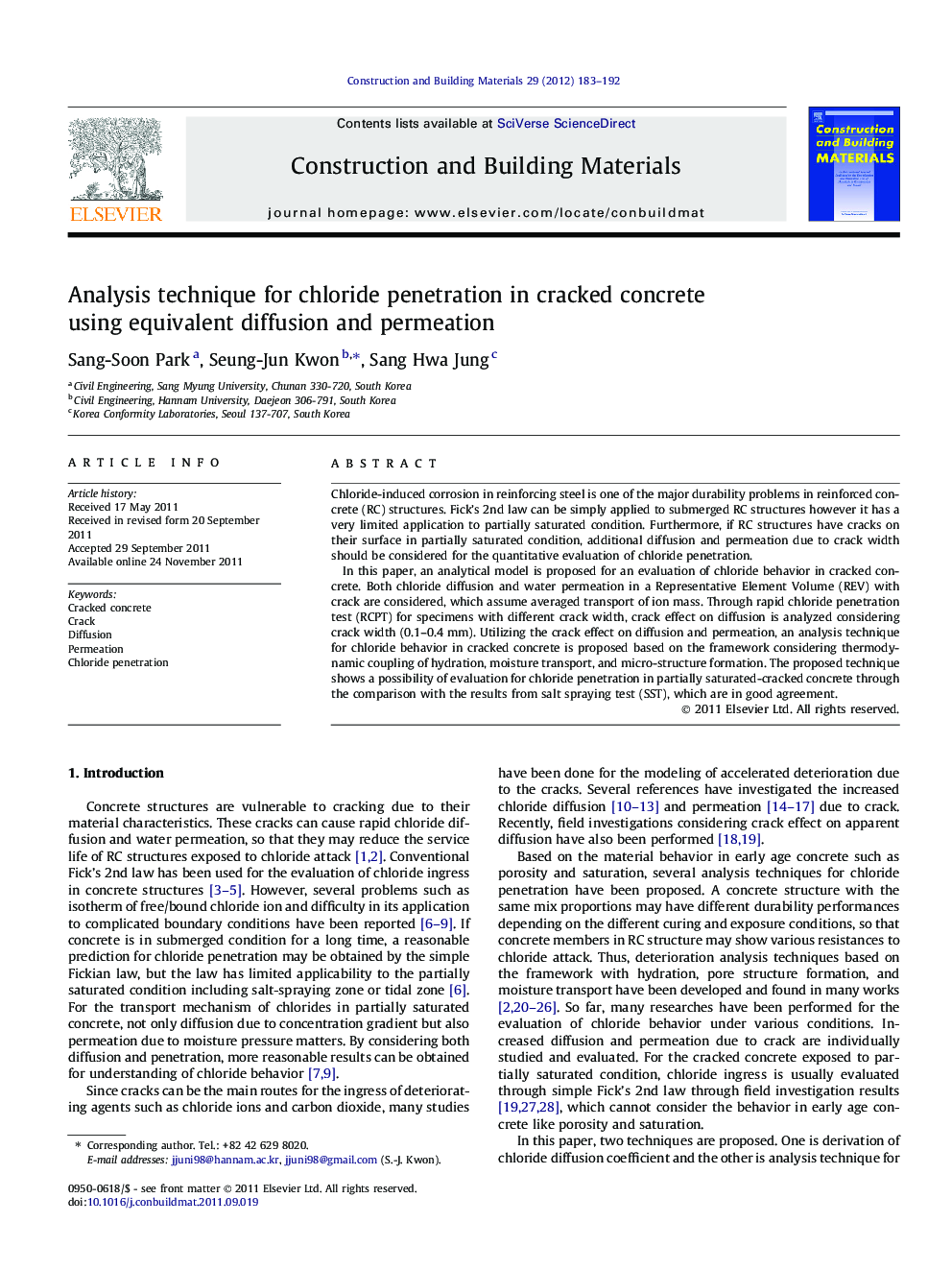 Analysis technique for chloride penetration in cracked concrete using equivalent diffusion and permeation