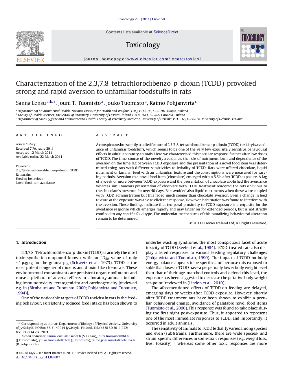 Characterization of the 2,3,7,8-tetrachlorodibenzo-p-dioxin (TCDD)-provoked strong and rapid aversion to unfamiliar foodstuffs in rats