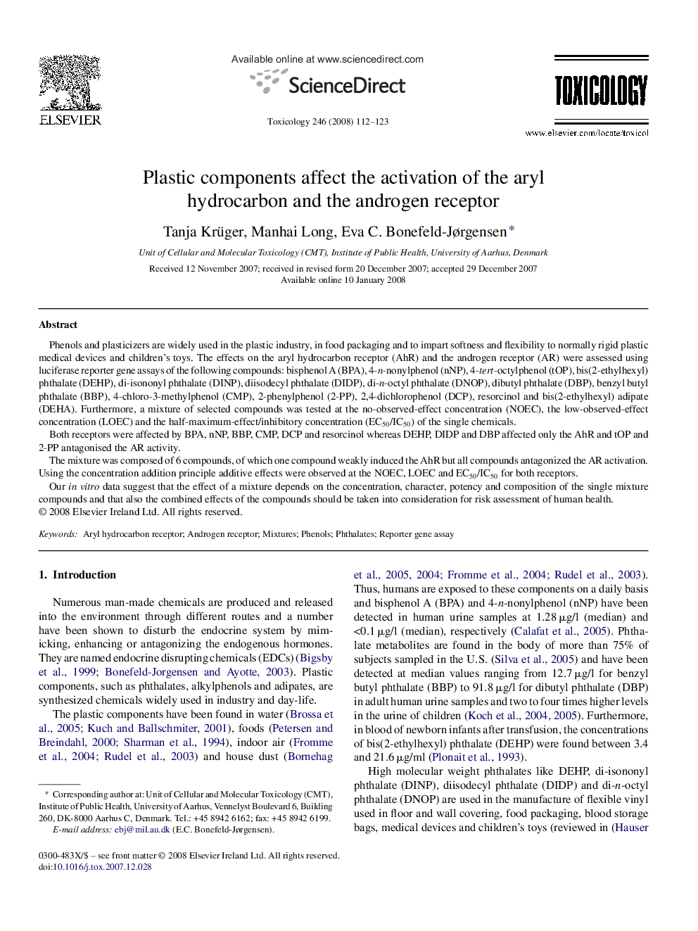 Plastic components affect the activation of the aryl hydrocarbon and the androgen receptor