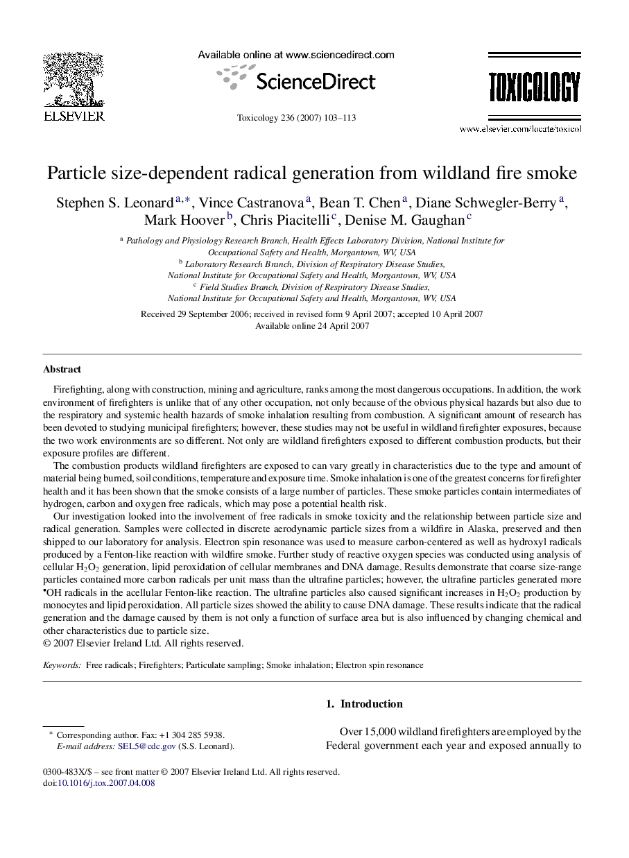 Particle size-dependent radical generation from wildland fire smoke