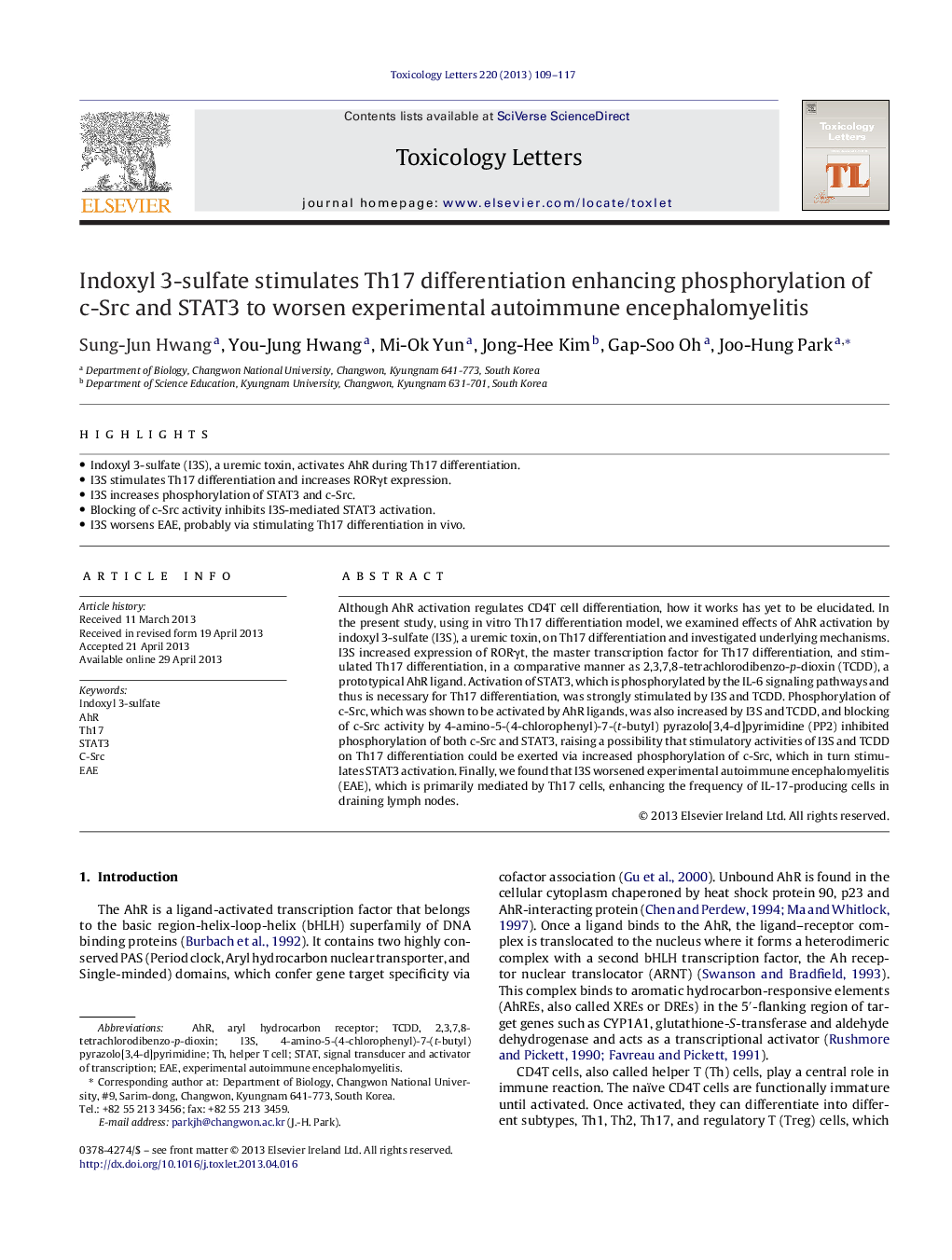 Indoxyl 3-sulfate stimulates Th17 differentiation enhancing phosphorylation of c-Src and STAT3 to worsen experimental autoimmune encephalomyelitis