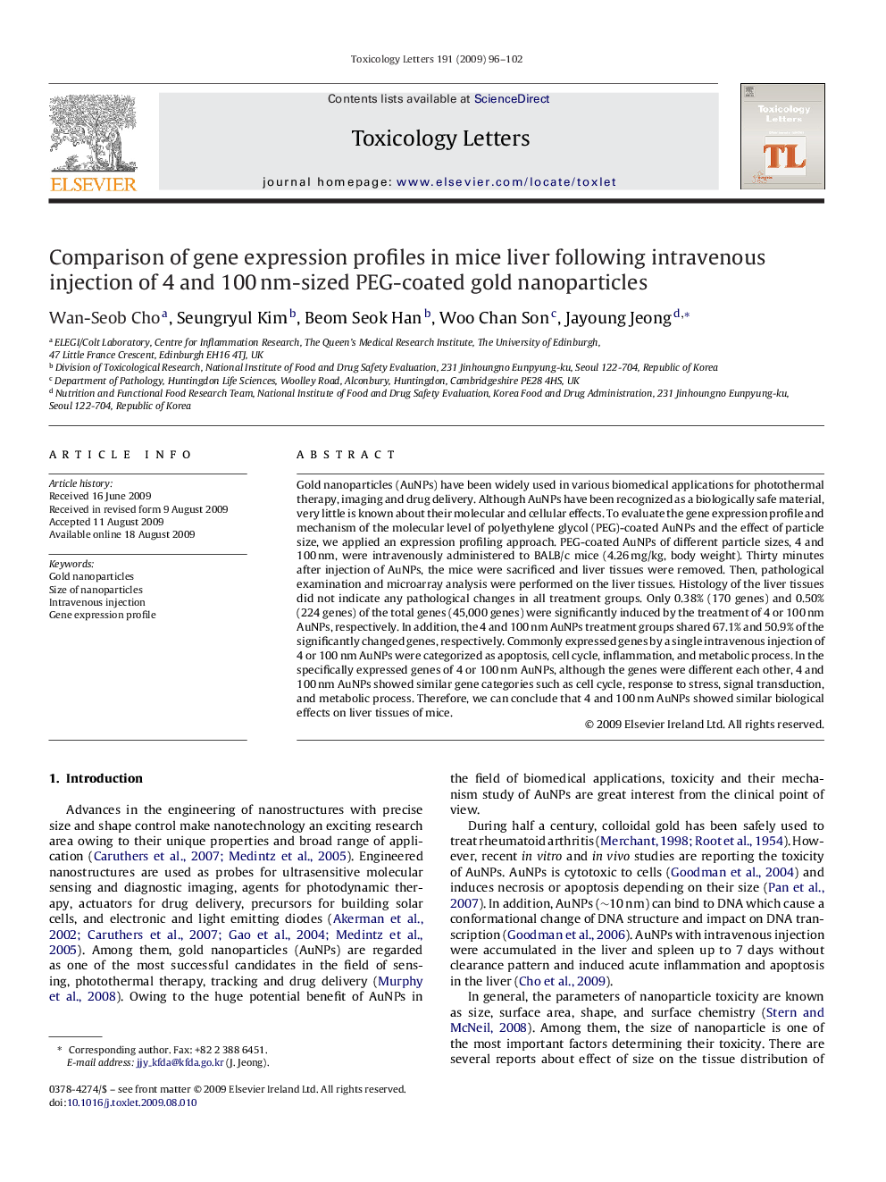 Comparison of gene expression profiles in mice liver following intravenous injection of 4 and 100 nm-sized PEG-coated gold nanoparticles