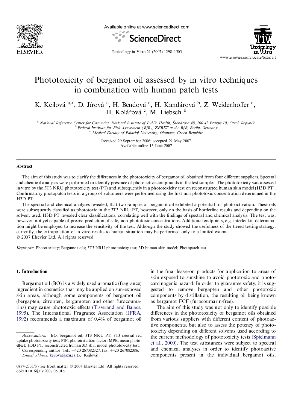 Phototoxicity of bergamot oil assessed by in vitro techniques in combination with human patch tests