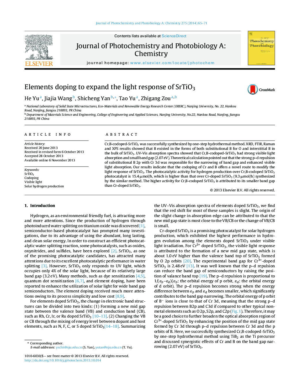 Elements doping to expand the light response of SrTiO3