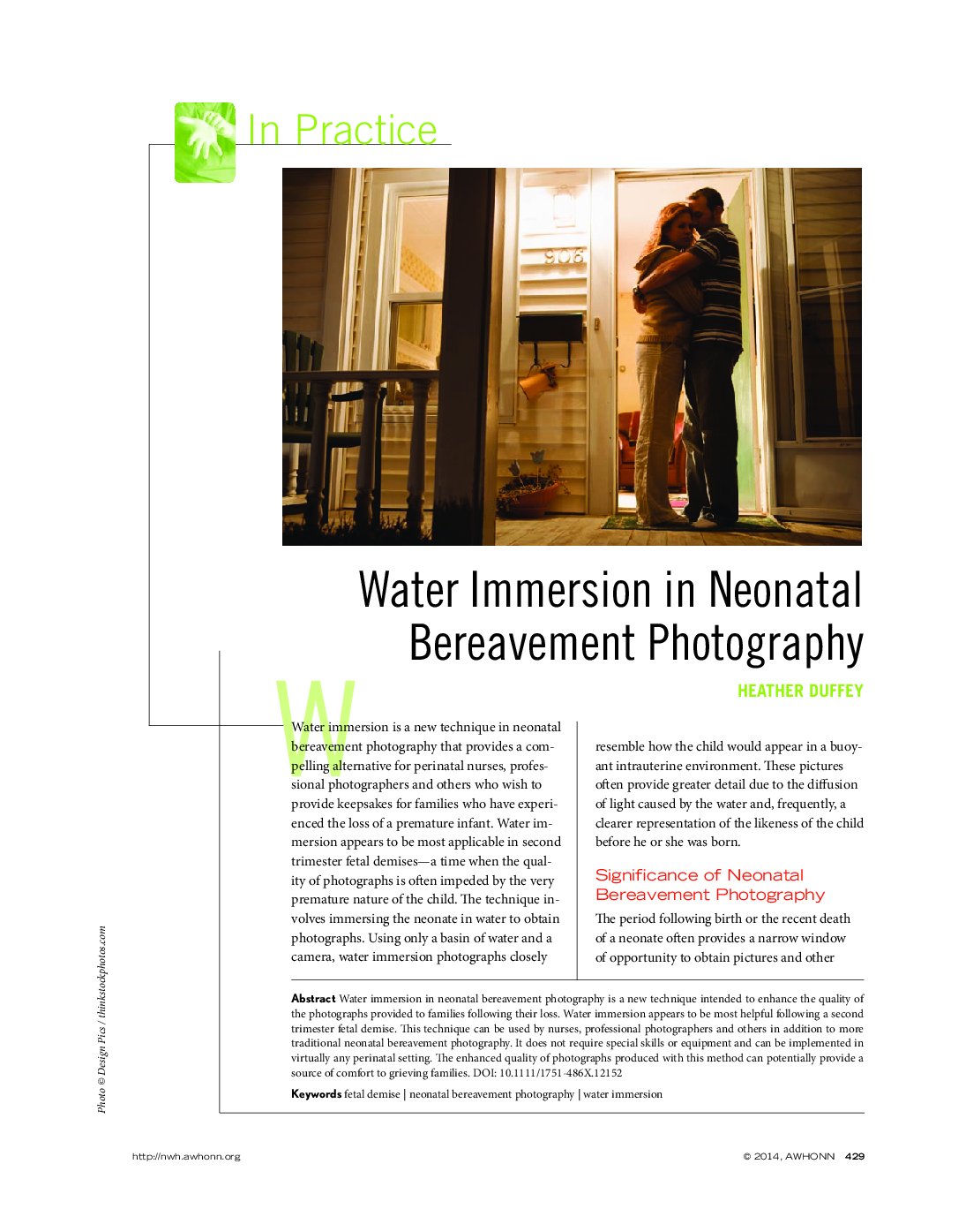 Water Immersion in Neonatal Bereavement Photography