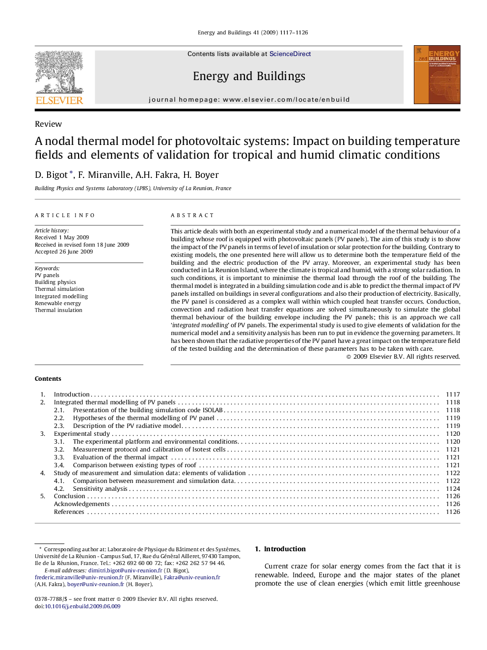 A nodal thermal model for photovoltaic systems: Impact on building temperature fields and elements of validation for tropical and humid climatic conditions