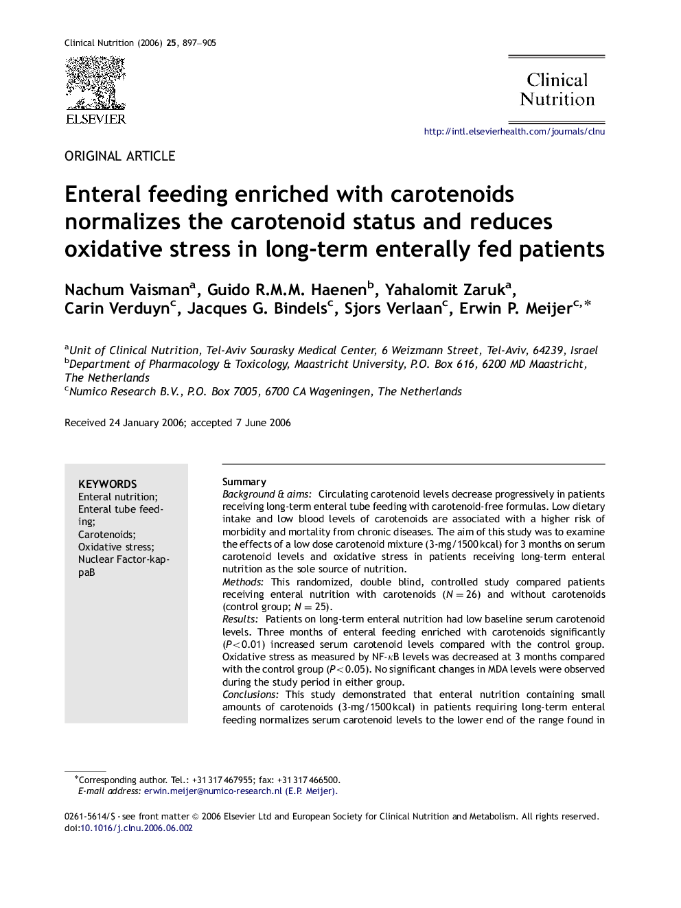 Enteral feeding enriched with carotenoids normalizes the carotenoid status and reduces oxidative stress in long-term enterally fed patients