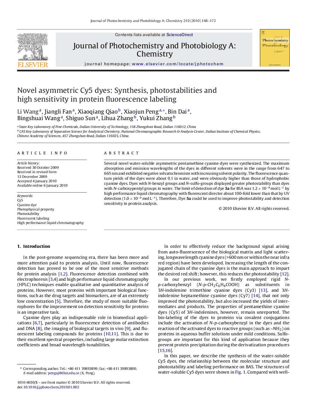 Novel asymmetric Cy5 dyes: Synthesis, photostabilities and high sensitivity in protein fluorescence labeling