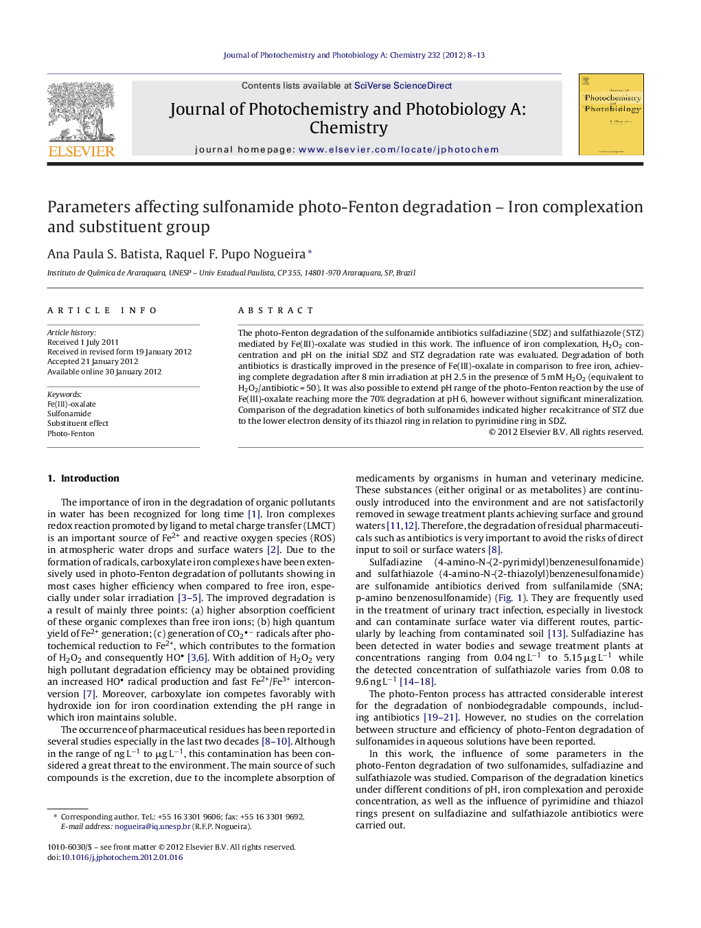 Parameters affecting sulfonamide photo-Fenton degradation – Iron complexation and substituent group