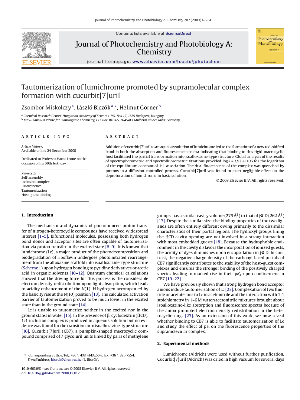 Tautomerization of lumichrome promoted by supramolecular complex formation with cucurbit[7]uril