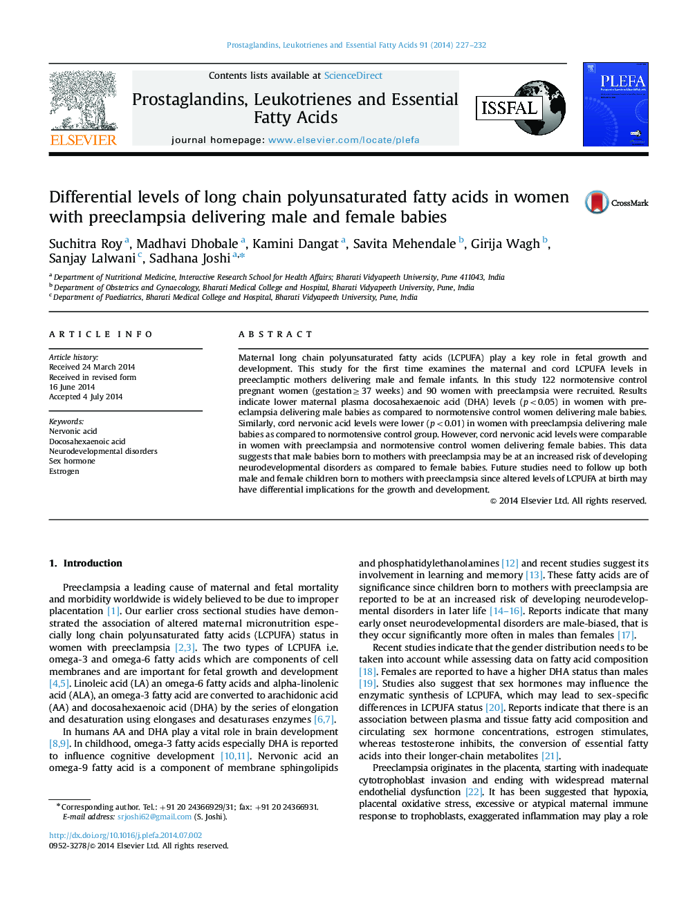 Differential levels of long chain polyunsaturated fatty acids in women with preeclampsia delivering male and female babies