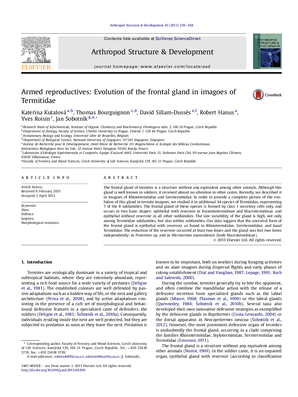 Armed reproductives: Evolution of the frontal gland in imagoes of Termitidae