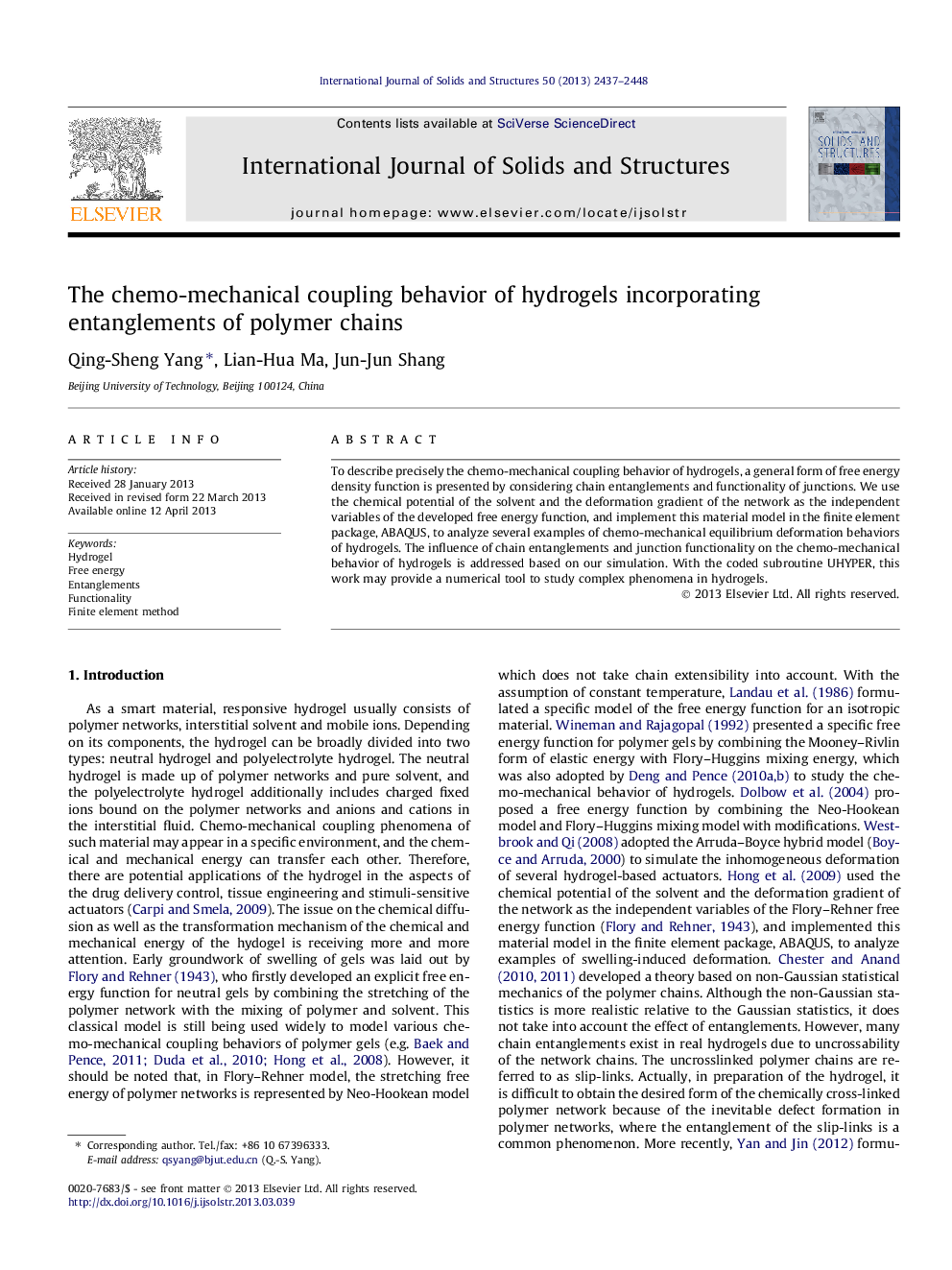 The chemo-mechanical coupling behavior of hydrogels incorporating entanglements of polymer chains