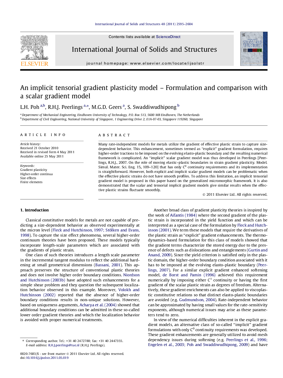 An implicit tensorial gradient plasticity model – Formulation and comparison with a scalar gradient model