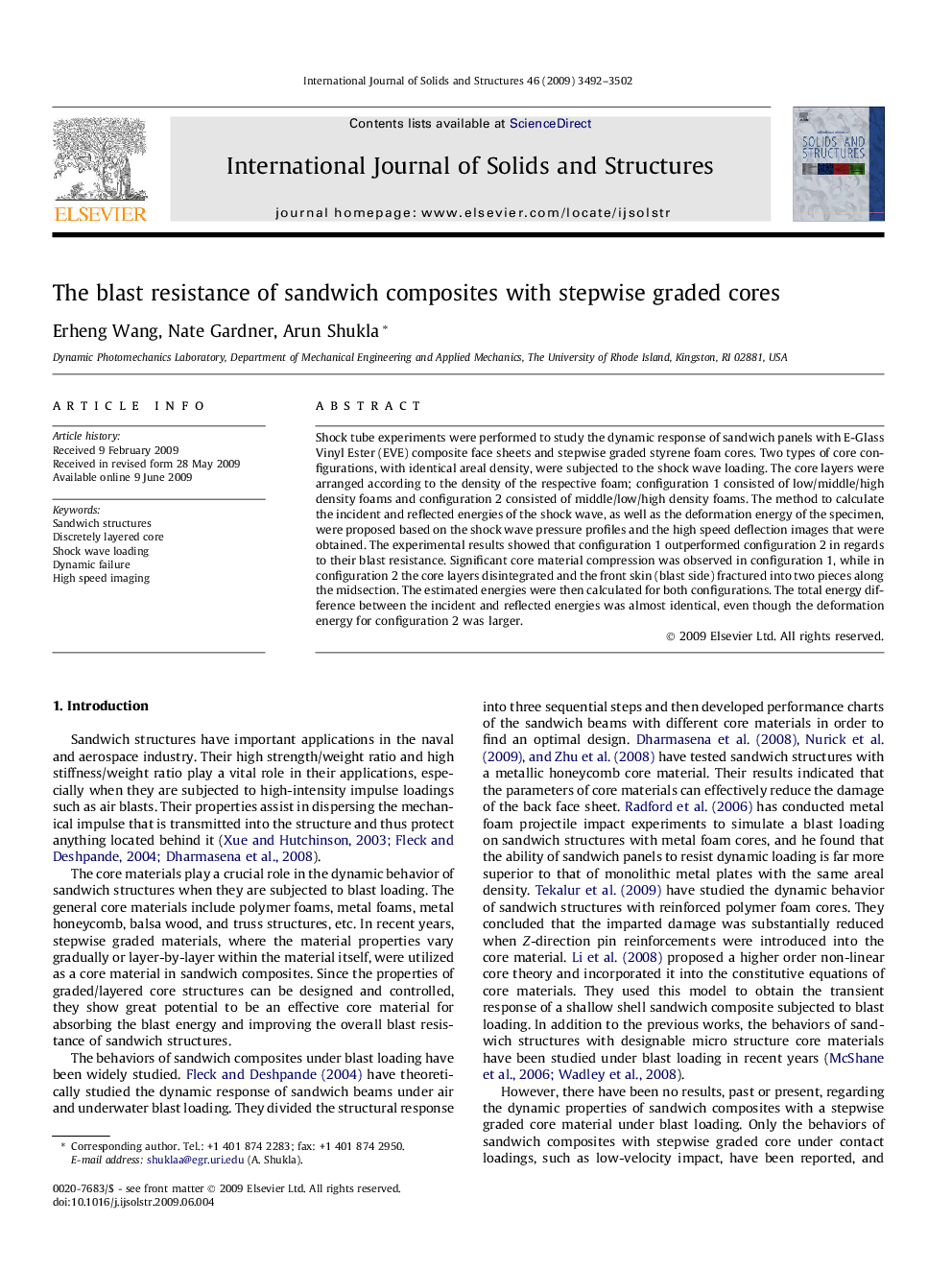 The blast resistance of sandwich composites with stepwise graded cores