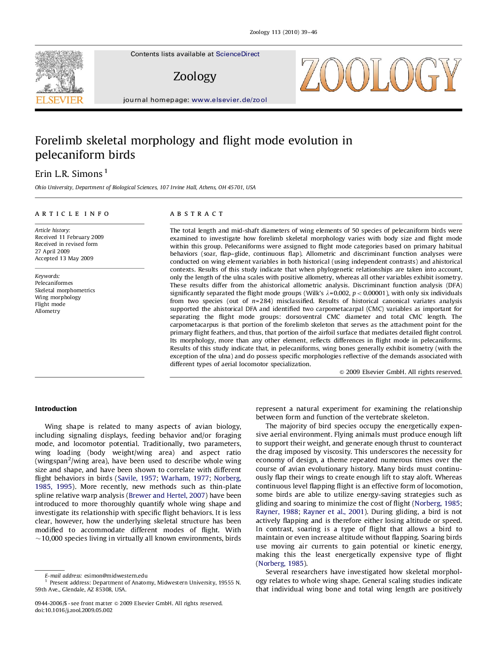 Forelimb skeletal morphology and flight mode evolution in pelecaniform birds