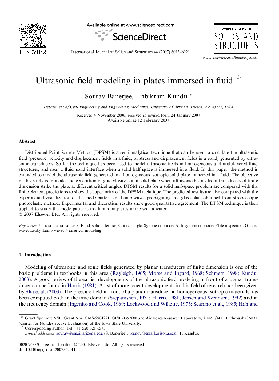 Ultrasonic field modeling in plates immersed in fluid 