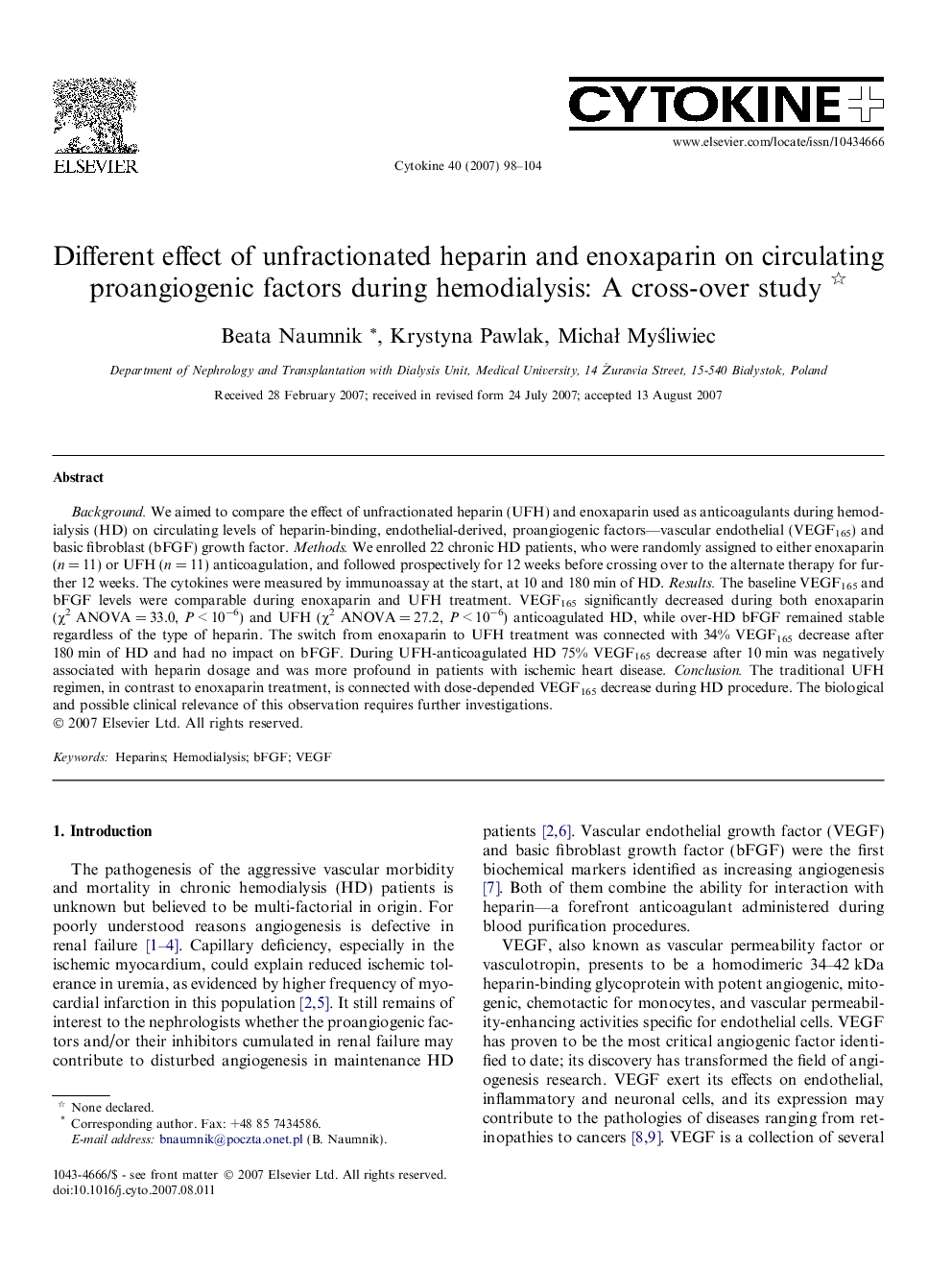 Different effect of unfractionated heparin and enoxaparin on circulating proangiogenic factors during hemodialysis: A cross-over study