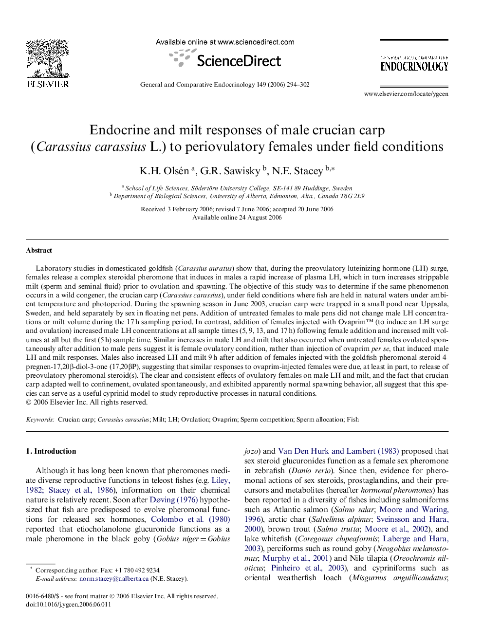 Endocrine and milt responses of male crucian carp (Carassius carassius L.) to periovulatory females under field conditions