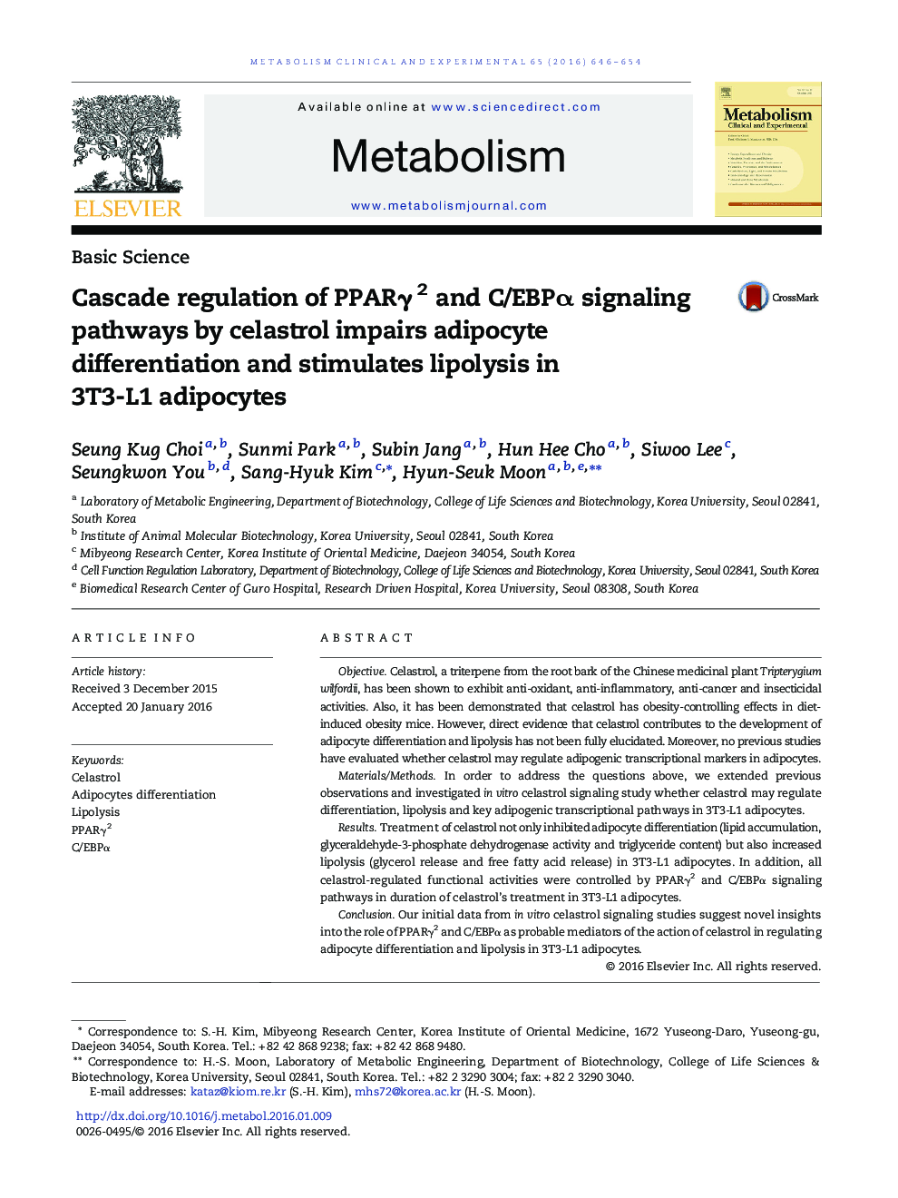 Cascade regulation of PPARγ2 and C/EBPα signaling pathways by celastrol impairs adipocyte differentiation and stimulates lipolysis in 3T3-L1 adipocytes