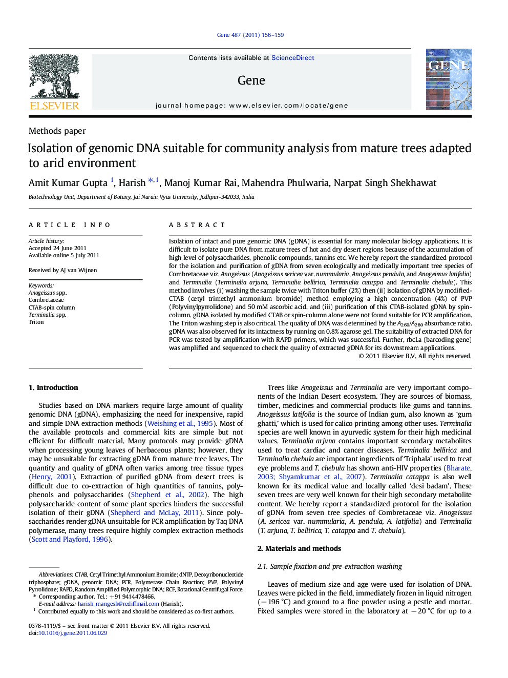 Isolation of genomic DNA suitable for community analysis from mature trees adapted to arid environment