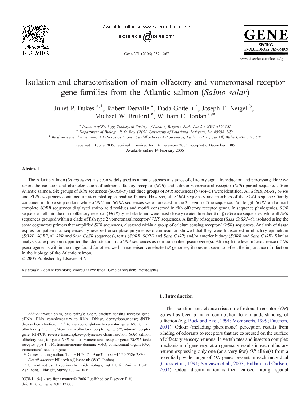 Isolation and characterisation of main olfactory and vomeronasal receptor gene families from the Atlantic salmon (Salmo salar)