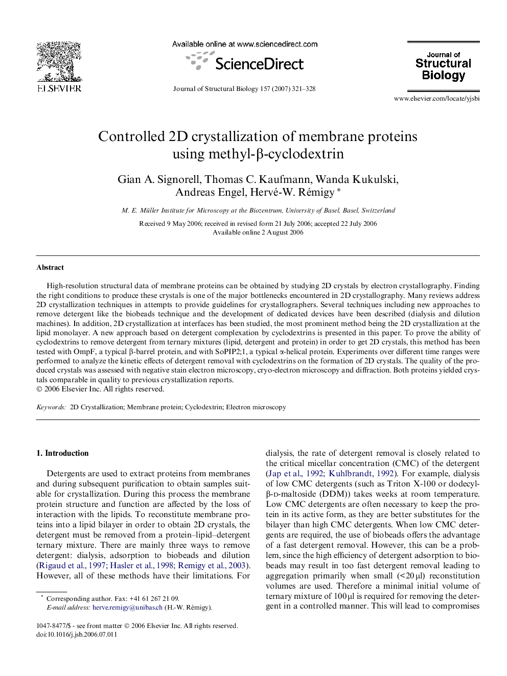 Controlled 2D crystallization of membrane proteins using methyl-β-cyclodextrin